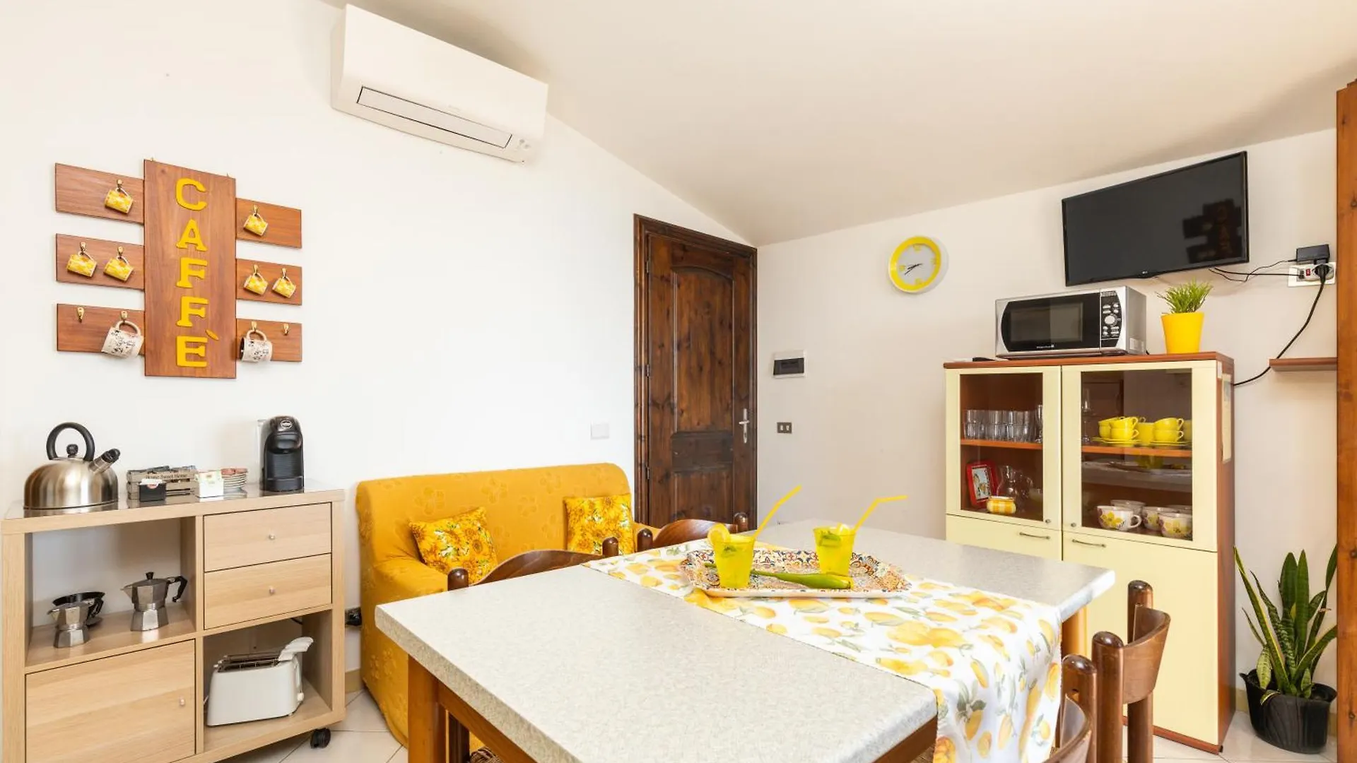 Apartamento Appartamenti Flavia B Santa Maria Navarrese Itália